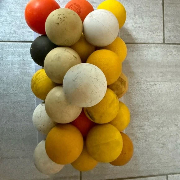 AMAZING LOT OF 2 DOZEN (24) LACROSSE BALLS - Picture 1 of 2